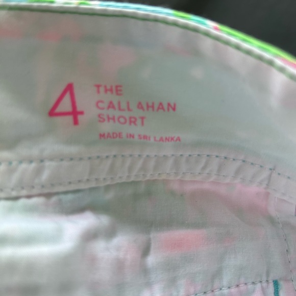 Lilly Pulitzer Callahan Big Flirt Shorts
Women's Size 4 - Picture 6 of 7